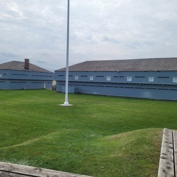 Fort George - Blockhouse and Flag Bastion Building - Landmarks & Historical Buildings Near Me - Niagara-on-the-Lake, Ontario Fort George - Blockhouse and Flag Bastion Building - Landmarks & Historical Buildings Near Me - Niagara-on-the-Lake, Ontario