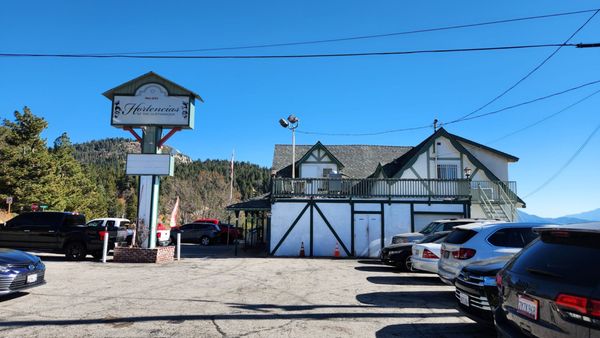 Hortencia's at the Cliffhanger by null