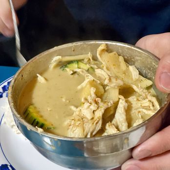 Kwanjai Thai Cuisine - Green Curry Chicken - Thai Near Me - Seattle, Washington Kwanjai Thai Cuisine - Green Curry Chicken - Thai Near Me - Seattle, Washington