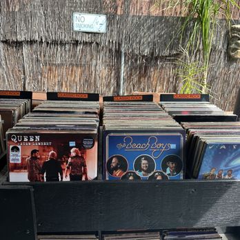 Vinyl Junkies - Discount Vinyls - Vinyl Records Near Me - San Diego, California Vinyl Junkies - Discount Vinyls - Vinyl Records Near Me - San Diego, California