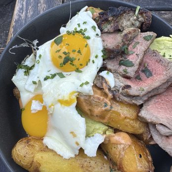 Revolution Winery & Kitchen - Hangover cure with steak - Vegan Near Me - Sacramento, California