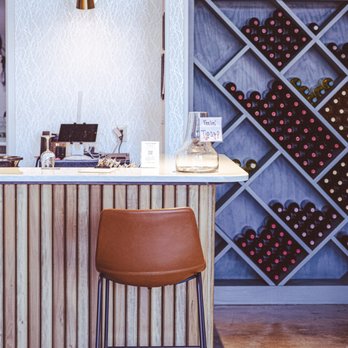 Grinders Switch Winery - Have a seat at our tasting bar. - Wine Tasting Room Near Me - Columbia, Tennessee Grinders Switch Winery - Have a seat at our tasting bar. - Wine Tasting Room Near Me - Columbia, Tennessee