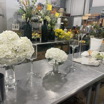 Watered Garden Florist - Vases everywhere - Florists Near Me - Raleigh, North Carolina Watered Garden Florist - Vases everywhere - Florists Near Me - Raleigh, North Carolina