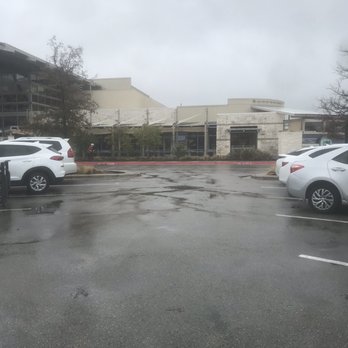 H-E-B - Grocery Near Me - Lakeway, Texas