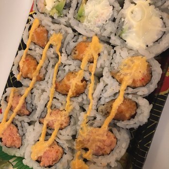 Akari Sushi - 3 rolls for $12.50 all day! Boston roll was really good. Spicy tuna and spicy salmon were nothing special - Japanese Near Me - Madison, Wisconsin