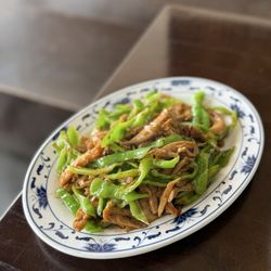 Sautéed Intestine w. Jalapeno 牛角椒炒大肠
