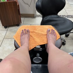 LT Nails & Spa