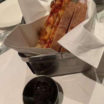 Il Pizzico - Bread - Italian Near Me - Rockville, Maryland Il Pizzico - Bread - Italian Near Me - Rockville, Maryland