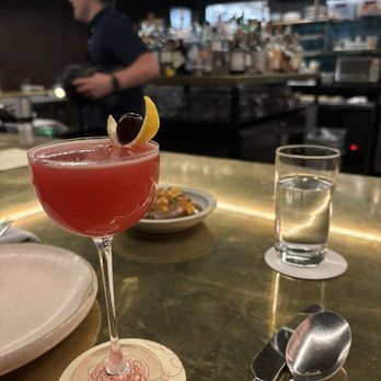Squable - Bar area - Modern European Near Me - Houston, Texas