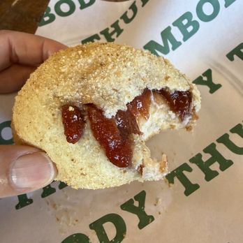 Thumbody - Guava Pan de Sal - Coffee & Tea Near Me - Paramus, New Jersey