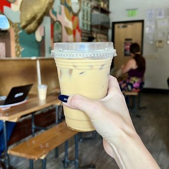 The Coffee Fox - Latte with oat milk - Coffee & Tea Near Me - Savannah, Georgia