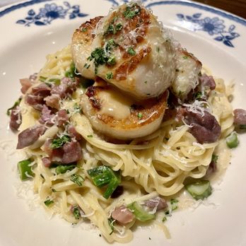 Ilios Noche - Capellini - Italian Near Me - Charlotte, North Carolina