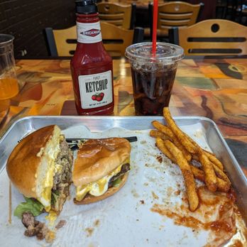 Nest Burger - Cheese Burger and Fries - Burgers Near Me - Plano, Texas