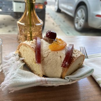 Cucharita - Rosca - Bakeries Near Me - Houston, Texas Cucharita - Rosca - Bakeries Near Me - Houston, Texas