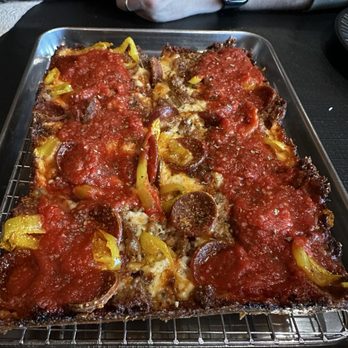 Pizza Pushers - Pizza Near Me - Algonquin, Illinois