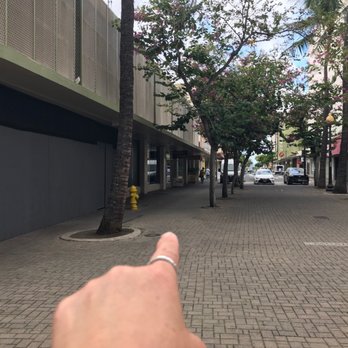 Döner Shack - Down this wide alley on the left! The community college is behind me! - Middle Eastern Near Me - Honolulu, Hawaii Döner Shack - Down this wide alley on the left! The community college is behind me! - Middle Eastern Near Me - Honolulu, Hawaii