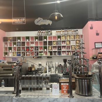 Sweet Drip Dessert Cafe - Desserts Near Me - Chicago, Illinois Sweet Drip Dessert Cafe - Desserts Near Me - Chicago, Illinois