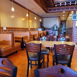 Fuzen Pho - Dining area