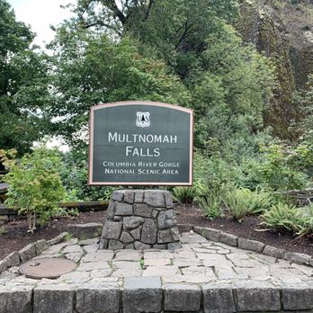 Multnomah Falls - Hiking Near Me - Bridal Veil, Oregon