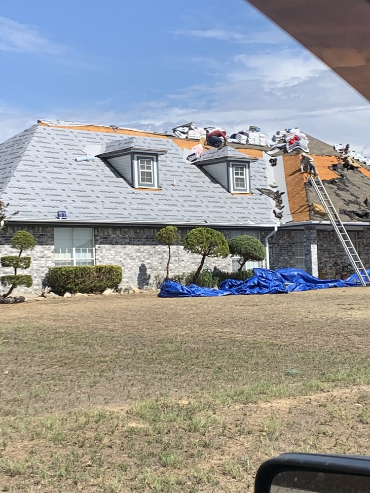 Slide of Garcia Texas Roofing