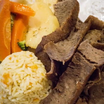 Ithaca Greek Mediterranean Restaurant - Gyro Dinner - Mediterranean Near Me - Markham, Ontario