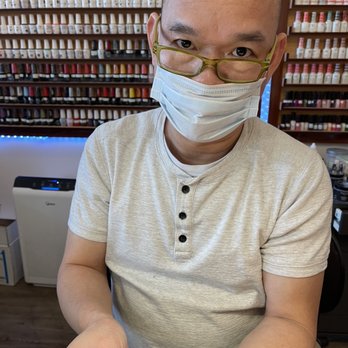Deluxe Nails and Spa - Tom doing his thing - Nail Salons Near Me - Superior, Colorado Deluxe Nails and Spa - Tom doing his thing - Nail Salons Near Me - Superior, Colorado