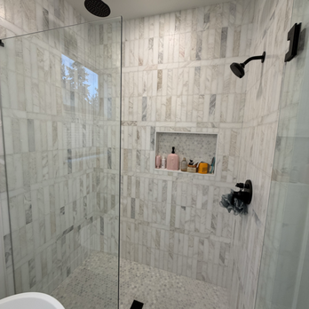 JP Tile Construction - Shower Tiles in Master Bathroom - Tiling Near Me - Kirkland, Washington JP Tile Construction - Shower Tiles in Master Bathroom - Tiling Near Me - Kirkland, Washington