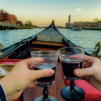 La Gondola - Boat Tours Near Me - Naples, Florida