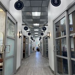 Lana’s Nail Studio
