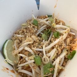 Muay Thai Mobile Kitchen - Pad Thai