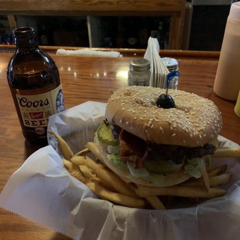 Cook's Two Hole Bar & Grill - Bacon cheeseburger - American Near Me - Melba, Idaho Cook's Two Hole Bar & Grill - Bacon cheeseburger - American Near Me - Melba, Idaho
