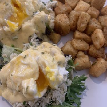 Kaffe Haus - Crab egg benedict - Breakfast & Brunch Near Me - San Juan, Puerto Rico Kaffe Haus - Crab egg benedict - Breakfast & Brunch Near Me - San Juan, Puerto Rico