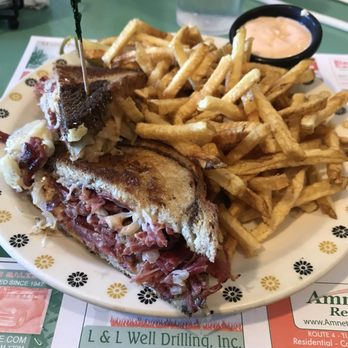 Terry & Maxine's - Rueben - New American Near Me - Turner, Maine Terry & Maxine's - Rueben - New American Near Me - Turner, Maine