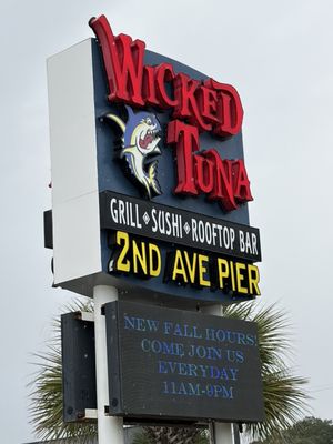 Wicked Tuna @ 2nd Avenue Pier by null