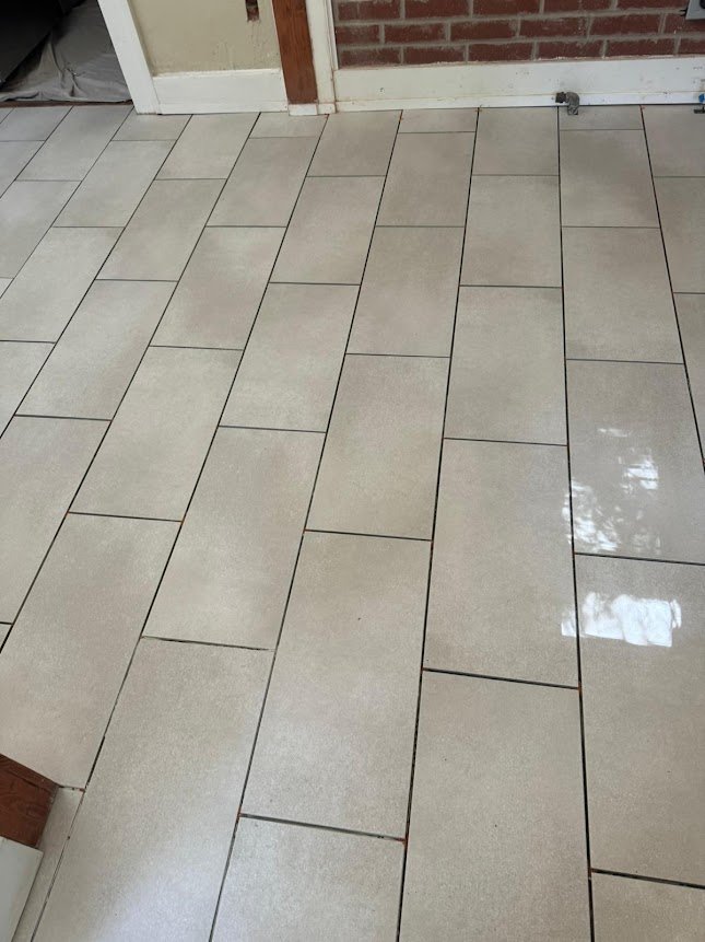 Slide of OKC Metro Flooring