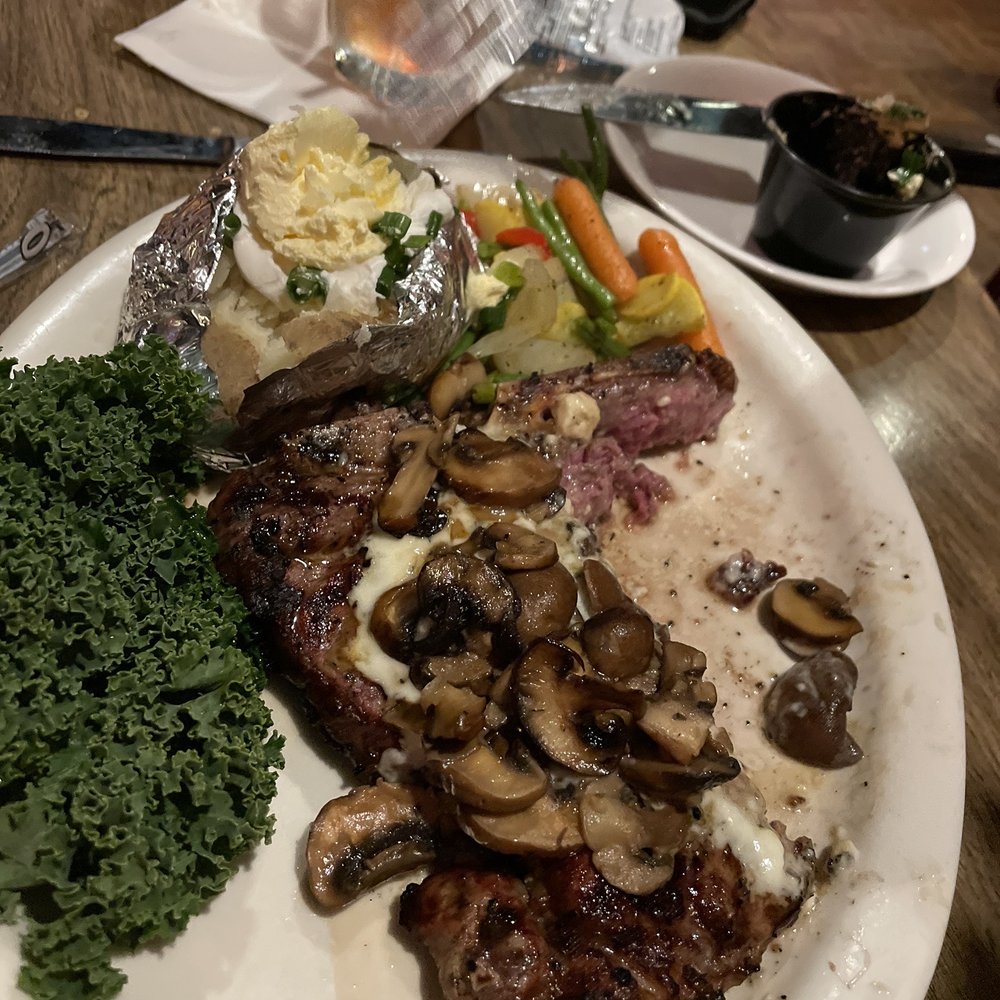 Ye Olde Lamplighter - Porterhouse 22 oz - Steakhouses Near Me - San Bernardino, California Ye Olde Lamplighter - Porterhouse 22 oz - Steakhouses Near Me - San Bernardino, California