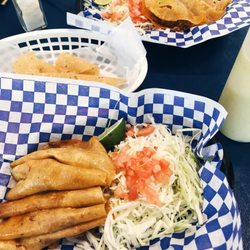 Taqueria La Victoria