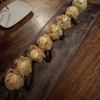 Uchi Austin - Sushi Bars Near Me - Austin, Texas