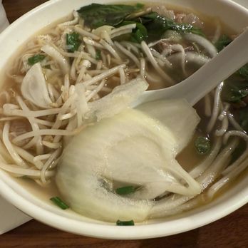 PhoHolic - The pickled onions needs some consistent cutting work and more pickling - Noodles Near Me - Costa Mesa, California