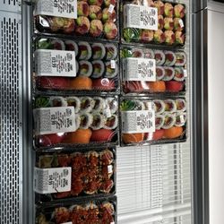 Detwiler’s Farm Market - Amazing sushi