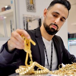 DJP Diamonds - We pay top dollar per gram for gold jewelry
