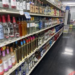 Lol Liquors - Huge selection. And Empress the Monday girl has the BEST RECIPES!!!!