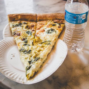 Artichoke Basille's Pizza - Water bottle used for size reference - Pizza Near Me - Berkeley, California Artichoke Basille's Pizza - Water bottle used for size reference - Pizza Near Me - Berkeley, California