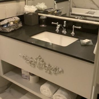 The Ivey's Hotel - Gorgeous bathroom - Hotels Near Me - Charlotte, North Carolina The Ivey's Hotel - Gorgeous bathroom - Hotels Near Me - Charlotte, North Carolina