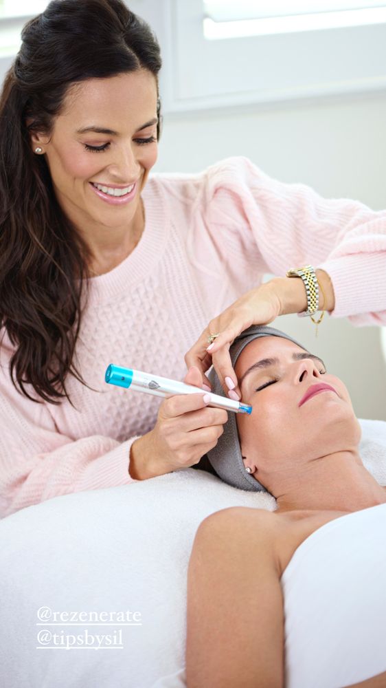 Erin McLaren Skin Care Logo