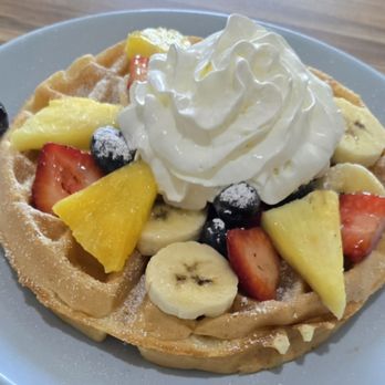@ The Diner - Florida fruity waffle - Breakfast & Brunch Near Me - Orlando, Florida @ The Diner - Florida fruity waffle - Breakfast & Brunch Near Me - Orlando, Florida
