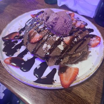 Madres Brunch - La chocolate pancakes - Breakfast & Brunch Near Me - Corona, California