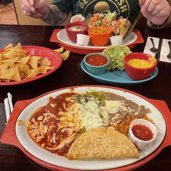 Tomasita's Albuquerque - Tamale Blue Plate "Monday" Ground Beef Tacos The Works - New Mexican Cuisine Near Me - Albuquerque, New Mexico Tomasita's Albuquerque - Tamale Blue Plate "Monday" Ground Beef Tacos The Works - New Mexican Cuisine Near Me - Albuquerque, New Mexico