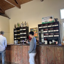 Great wines here! So nice to taste great wines with sun shine. Pleasing whites & some Serious reds here. Great wines here! So nice to taste great wines with sun shine. Pleasing whites & some Serious reds here.