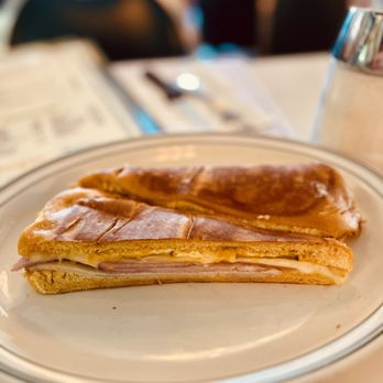 Versailles - Midnight Sandwich - Cuban Near Me - Miami, Florida